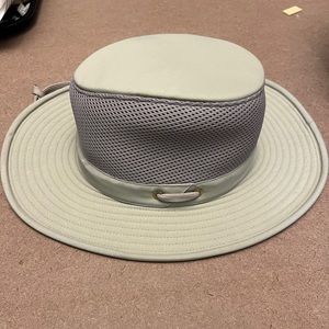 Tilley Hat LTM8 Size 7 1/4